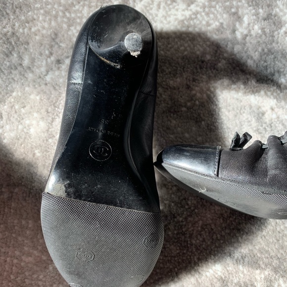 Black Chanel Heels - Picture 5 of 6